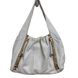 B. Makowsky Genuine leather shoulder bag